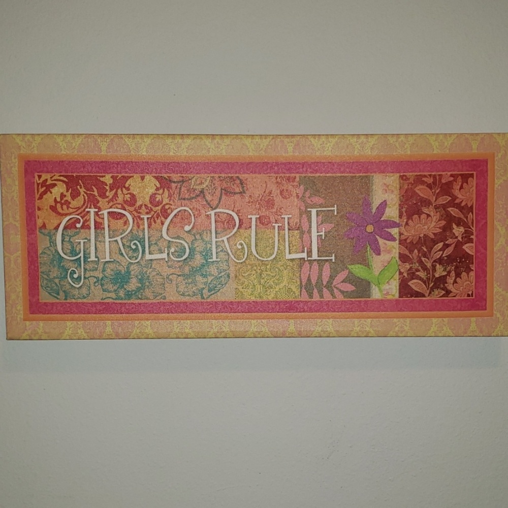 Girl's Rule Decor/Canvas
